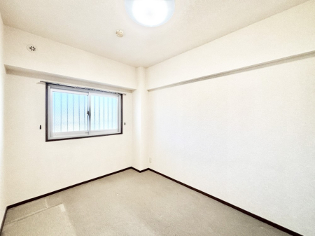 Q g₷`ŃxbgƋ̒uɂ邱Ƃ܂B   