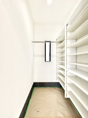 [ V[YCN[NtIJxr[J[u܂B 