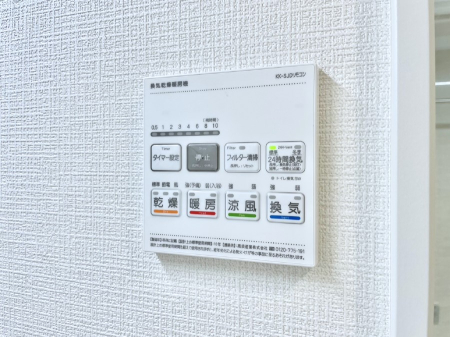 ̑ g[C@tȂ̂ŁAVĈSI