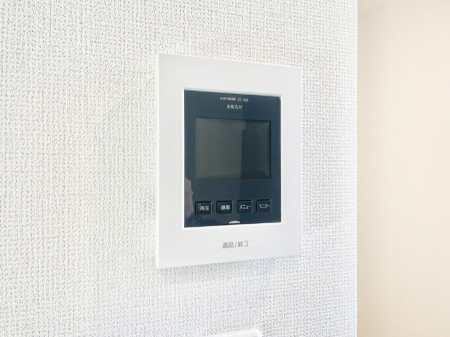 ���̑����� �K��҂���ڂł킩����S�̂s�u���j�^�[�t���C���^�[�z���B 