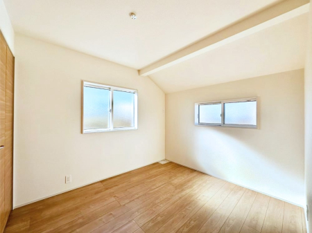 ���̑����� ���z�V����̗p���ĊJ�������v���X�B�Q�ʍ̌��Ŗ��邭���ʂ����ǍD�ł��B