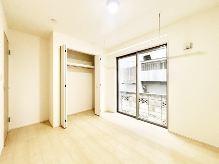 ���̑����� �u�₩�ȓ��������������S�̂�D������ݍ���ł���܂�