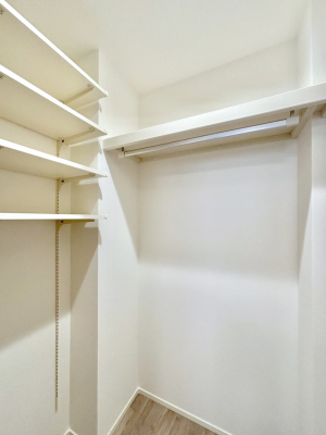 ̑ EH[NCN[[bg̊pŐԃXbL