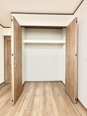 [ m̃N[[bgBŝŌ̈ߗނ܂܂B