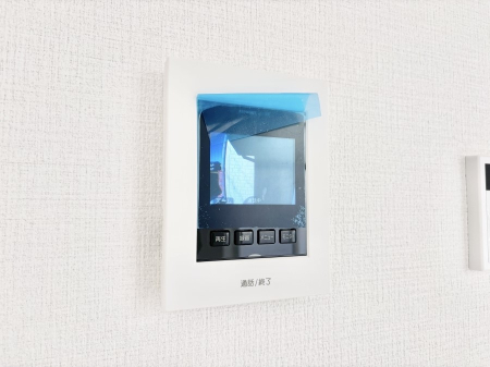 ���̑����� TV���j�^�[�t�C���^�[�t�H�����t���Ă��ăZ�L�����e�B�[��