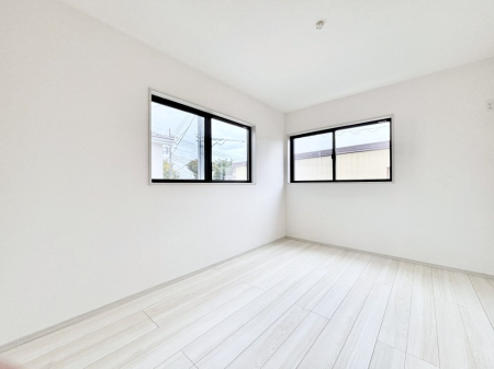 Q g₷`ŃxbgƋ̒uɂ邱Ƃ܂B   