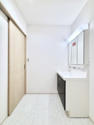 ʑEʏ Ƃ̐ʃXy[XŒ̐gxxX[Y