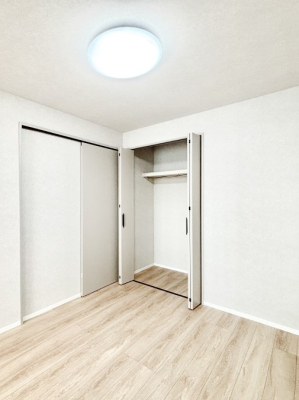 ���[ �m���N���[�[�b�g�B���s��������̂Ō���̈ߗނ�����������[�ł��܂��B�@�@