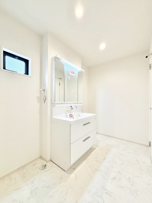 ���ʑ�E���ʏ� ���q���񂪂������A��􂢂����ł��Ă��ꂻ���Ȑ��ʏ��I