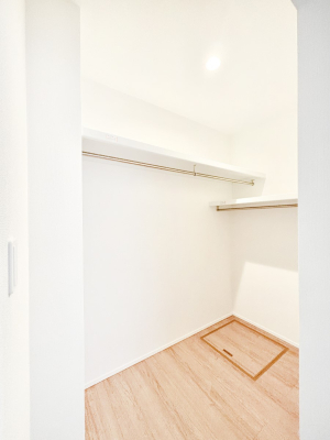 ̑ ߗނnK[Ɋ|܂܎[łWICBߗނ̐ڂ₷ĕ֗łI