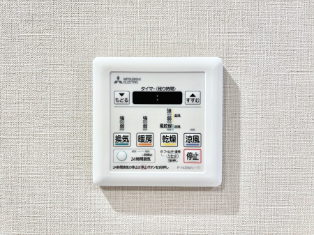 ̑ g[C@tȂ̂ŁAVĈSI