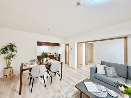 rO ƑꏏɂHy݂ȂLXrO_CjO@