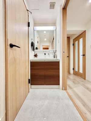 ʑEʏ [͂Ƌ@\ɗDꂽʉϑ  @