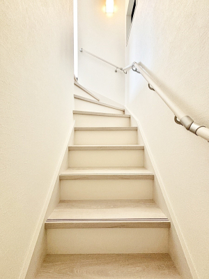 ̑ Ki͎肷tȂ̂ŏȂq܂₲̕Sł