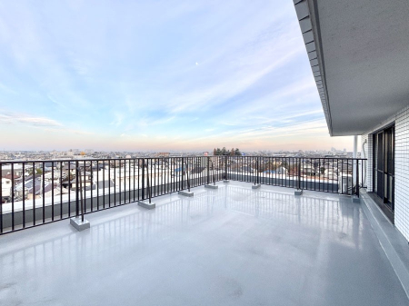 �o���R�j�[ �L�X���[�t�o���R�j�[�ł����󕨂��C�����悭�����܂��B�o���R�j�[�͊�����2�����I