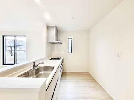 �L�b�`�� �L�X�Ƃ����g������̗ǂ��L�b�`���œ��X�̂��������y�����Ȃ肻��