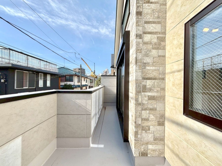 �o���R�j�[ ������̃o���R�j�[�I���Ƒ��̐��󕨂͂������A���z�c�������Ղ花���܂��I