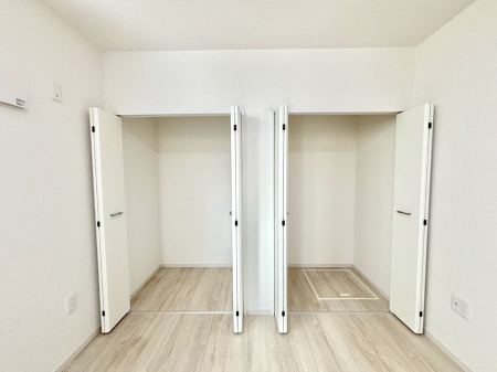 ���[ �����Ղ�̎��[�X�y�[�X�ŉ��K�ɕ�点���� 