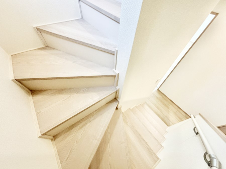 ̑ Ki͎肷tȂ̂ŏȂq܂₲̕Sł