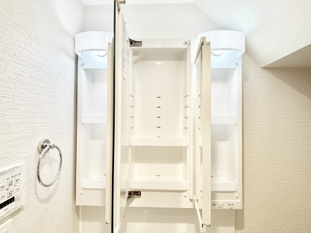 ̑ Oʋ̗ɁAϕiqpiȂǂ[\Bʑƕۂ܂I