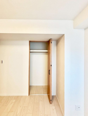 [ ߗނוȂǂ̎[ɕ֗ȃN[[bgtB