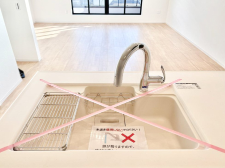 ̑ LXƂVNł₨M􂢂NNKɁI