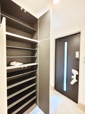 [ U炩肪ȌւXbLIƑ̌CՂ[ł錺֎[tłB