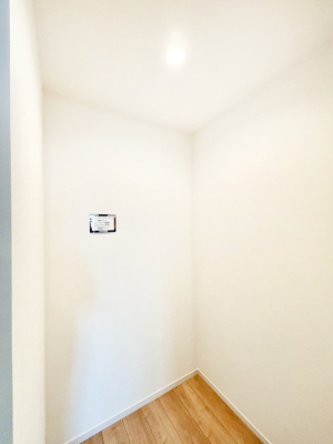 ���̑� �E�H�[�N�C���N���[�[�b�g�t���Ő�����Ԃ��L�����p�ł��܂��B