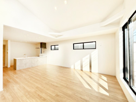 ���r���O �ǂ��ɂ��Ă��Ƒ��̂Ȃ������������R�~���j�P�[�V�������r���O