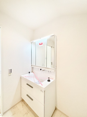 ���̑� ��Ƃ�̐��ʃX�y�[�X�Œ��̐g�x�x�����N���N