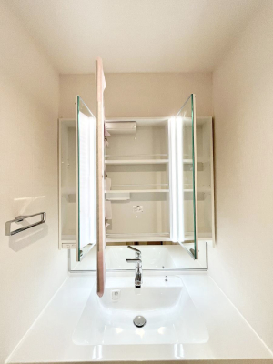 ̑ Oʋ̗ɁAϕiqpiȂǂ[\Bʑƕۂ܂I