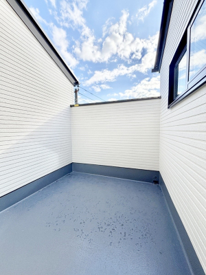 �o���R�j�[ �L�X�o���R�j�[�ł����󕨂��C�����悭�����܂��B