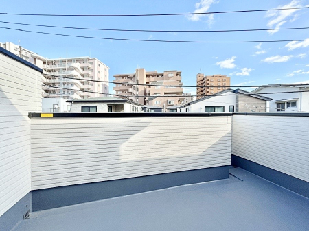 �o���R�j�[ �L�X�o���R�j�[�ł����󕨂��C�����悭�����܂��B