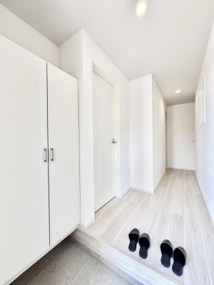 ���� �U�炩�肪���Ȍ��ւ��X�b�L���̌��֎��[�t�@