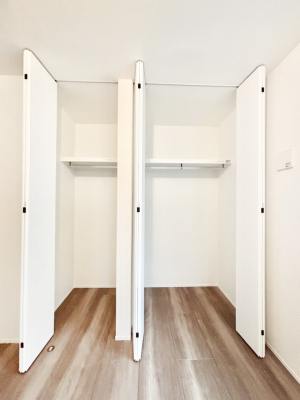 [ m̃N[[bgBŝŌ̈ߗނ܂܂B