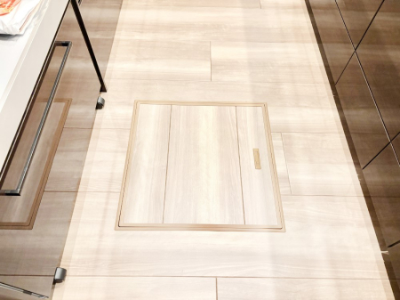 ̑ [tIpiEpi̎[ɂ劈B