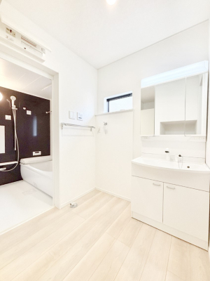 ���̑� ���������Ă���̂Ŏ��C�̑����ꏊ�ł����C���\���s���܂��B�����̐g�x�x���C�����ǂ��I