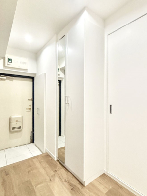 ���̑����� �����Ղ���[�ł���V���[�Y�{�b�N�X�ŉƑ��S���̌C���A���ւ�������B  