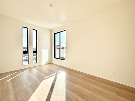 �q������ �Q�ʍ̌��Ŗ��邳�����ʂ��ǍD�I