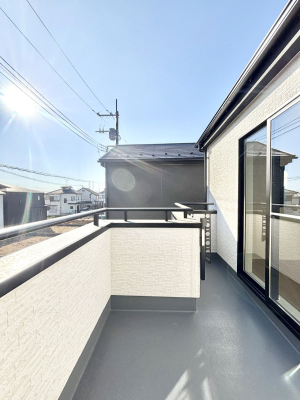 �o���R�j�[ ������̃o���R�j�[�I���Ƒ��̐��󕨂͂������A���z�c�������Ղ花���܂��I