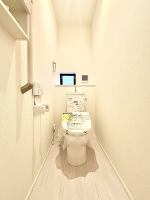 �g�C�� �g�C����1�K��2�K���ꂼ��ɔz�u����Ă��ĂƂĂ��֗��ł��B 