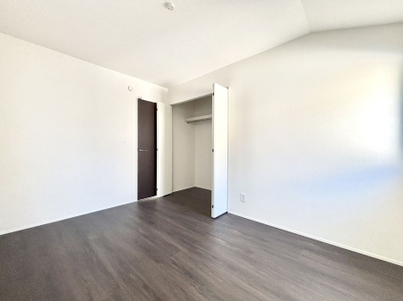 �q������ �q�������ɂ��������߂Ȏ��[�X�y�[�X�����Ղ�̋���