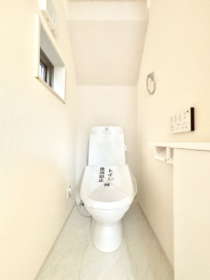 gC gC1K2KꂼɔzuĂĂƂĂ֗łB 