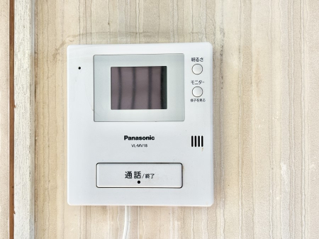 ̑ K҂ڂł킩AŜsuj^[tC^[tH