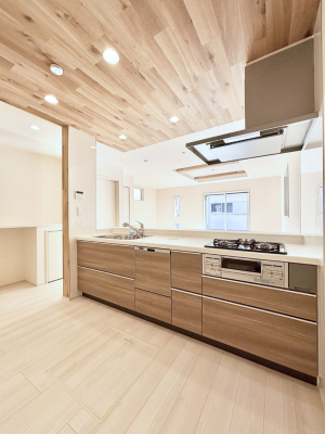 Lb` Ƃ肠Lb`ł͂ƑƊył܂B