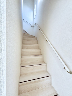 ̑ SlKiɂ͎肷ݒuĂ܂