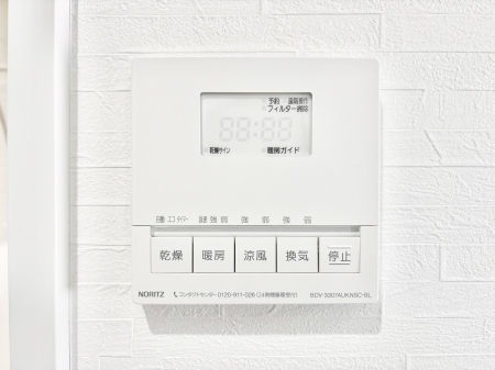 ̑ g[C@tȂ̂ŁAVĈSI