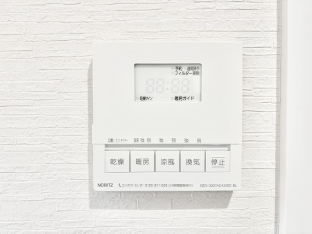 ̑ g[C@tȂ̂ŁAVĈSI