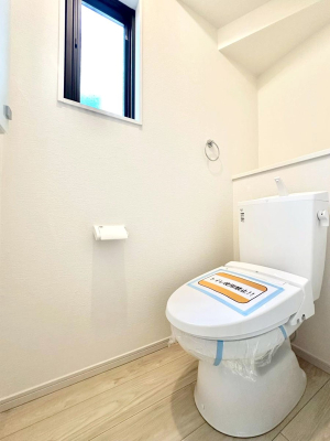 gC gC1K2KꂼɔzuĂĂƂĂ֗łB 