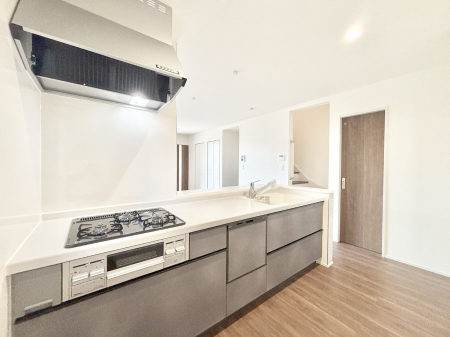 �L�b�`�� �����g���L�b�`��������A�g���₷�����������̂��₷���ɂ������܂����B 